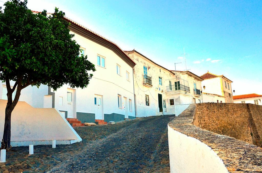 Гостевой дом Casa Do Funil Мертола Экстерьер фото